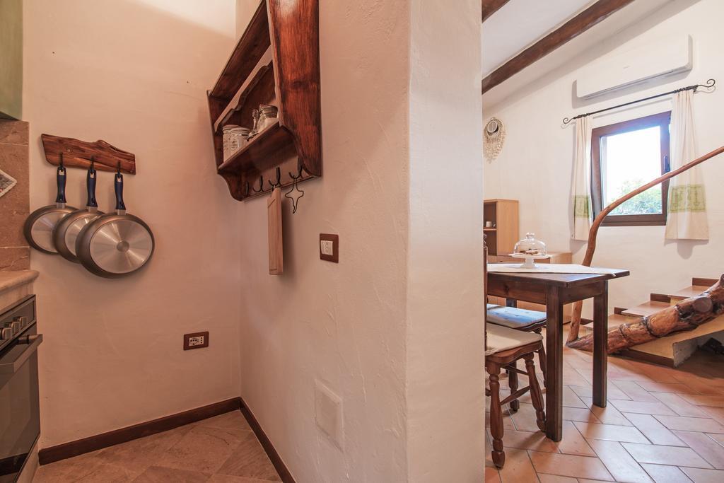 Casa Vacanze San Pantaleo Villa Eksteriør bilde