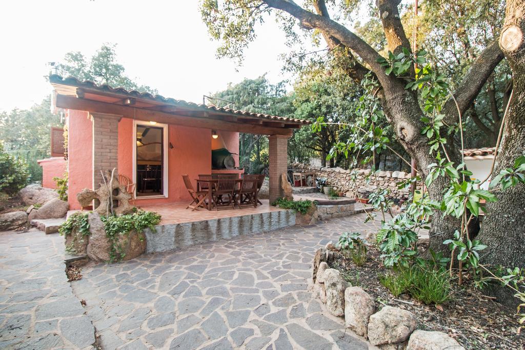 Casa Vacanze San Pantaleo Villa Eksteriør bilde
